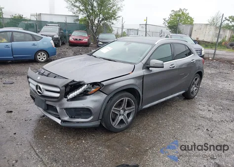 2015 Mercedes-Benz Gla 250 4Matic z USA, uszkodzony, nr VIN WDCTG4GBXFJ120523